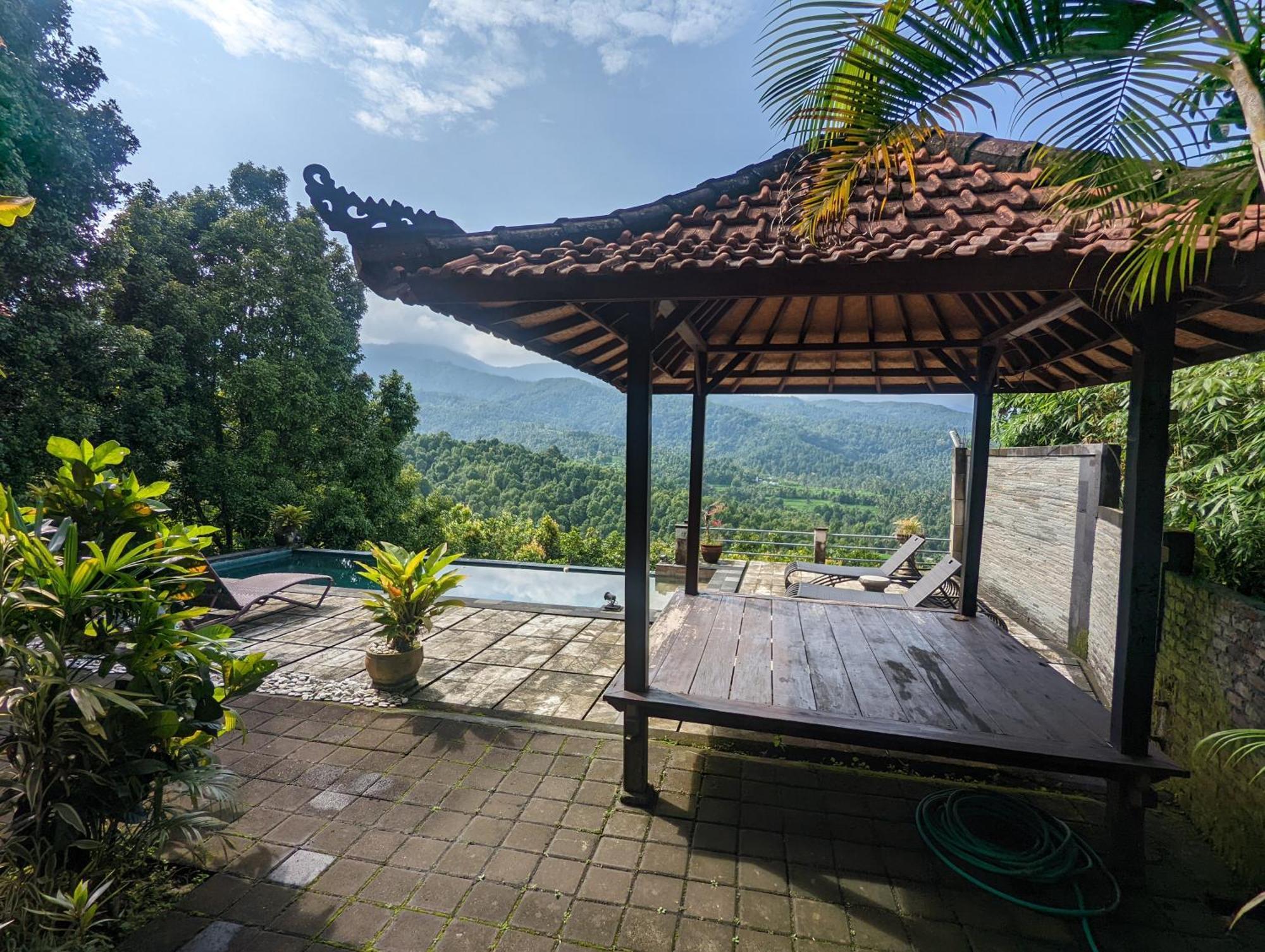 Bali Munduk Delux Bungalow Villa Singaraja Dış mekan fotoğraf
